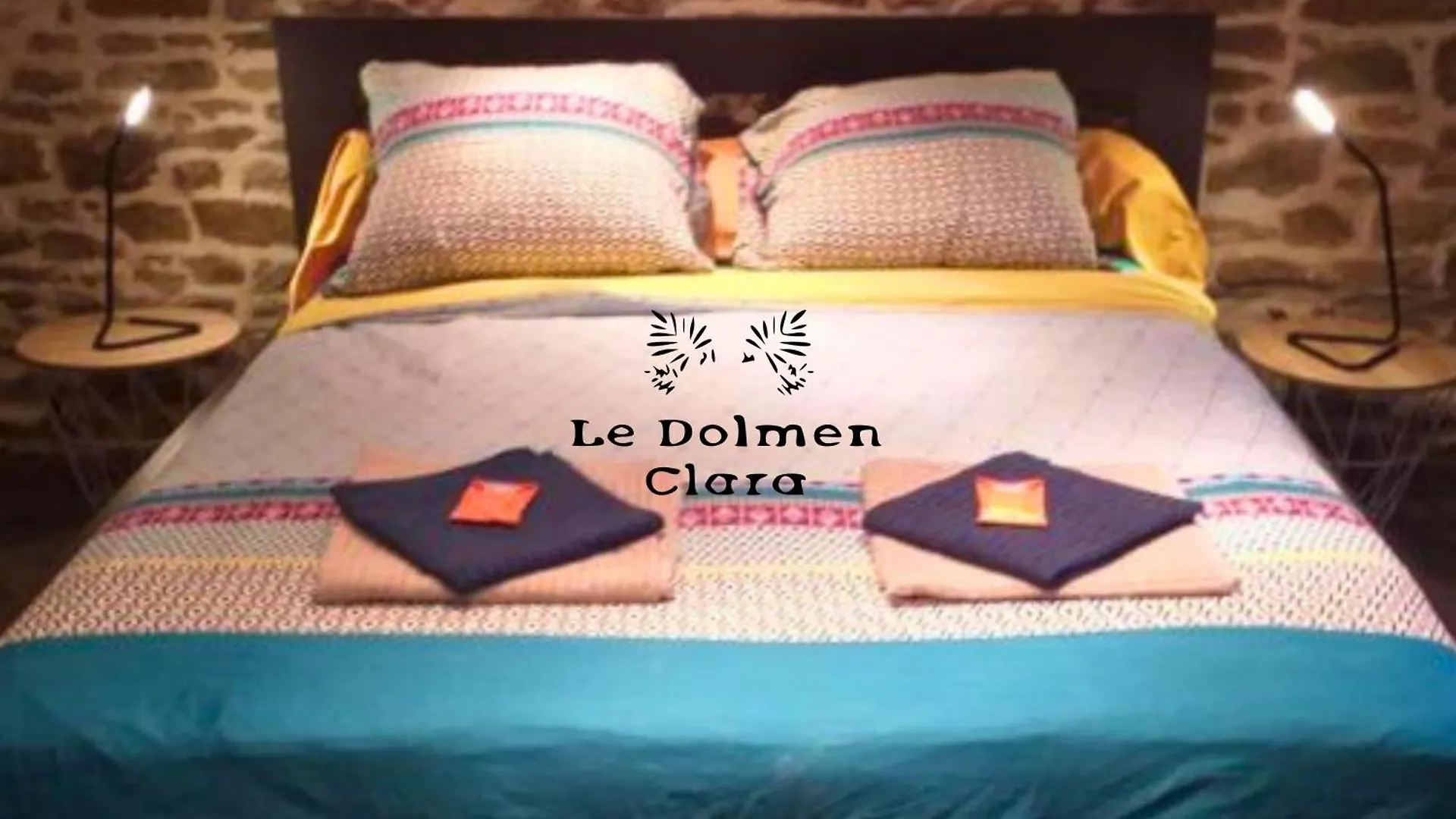 ***** Bed & Breakfast Le Loft Du Dolmen Clara, Entre Terre Et Mer Plounevez-Lochrist France